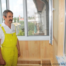 Балкон под ключ в хрущевке с крышей